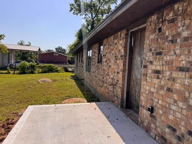 101 Smilie Crossing, Angleton, TX 77515