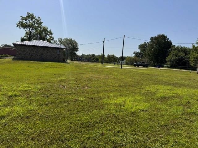 101 Smilie Crossing, Angleton, TX 77515