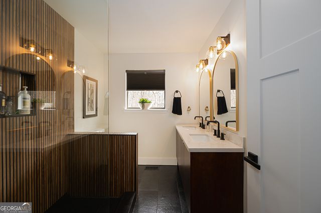 3339 Cove Overlook Drive, Gainesville, GA 30501