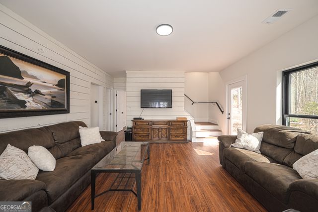 3339 Cove Overlook Drive, Gainesville, GA 30501