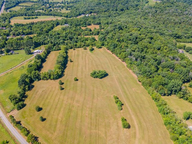 1033 Bugscuffle Road, Wartrace, TN 37183
