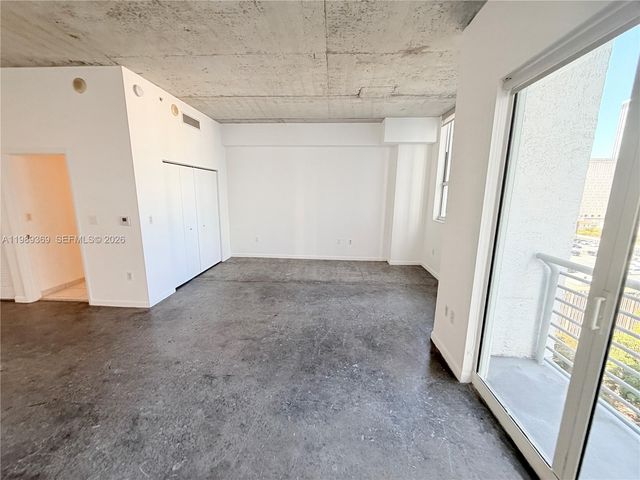 133 NE 2nd Ave 1209, Miami, FL 33132