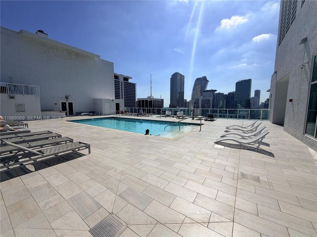 133 NE 2nd Ave 1209, Miami, FL 33132