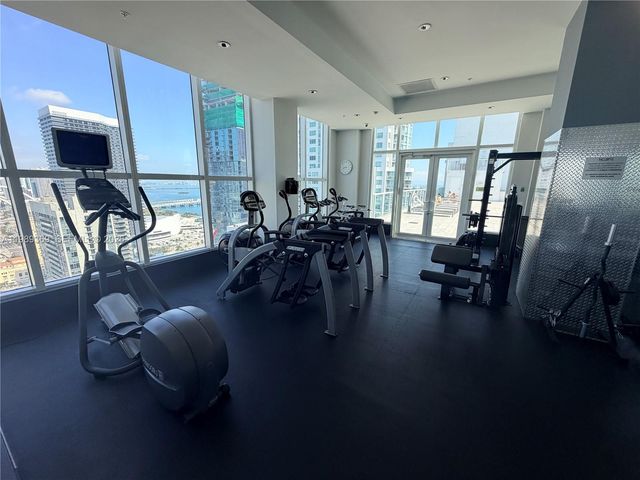 133 NE 2nd Ave 1209, Miami, FL 33132