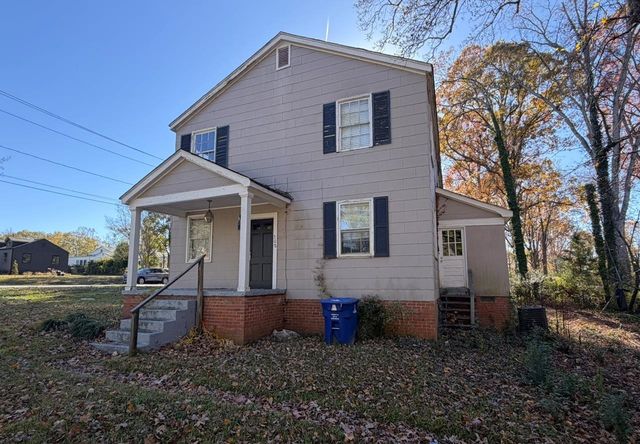 366 Forest Ave, Spartanburg, SC 29302