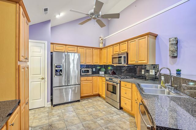 8800 Dorchester Road 3602, North Charleston, SC 29420