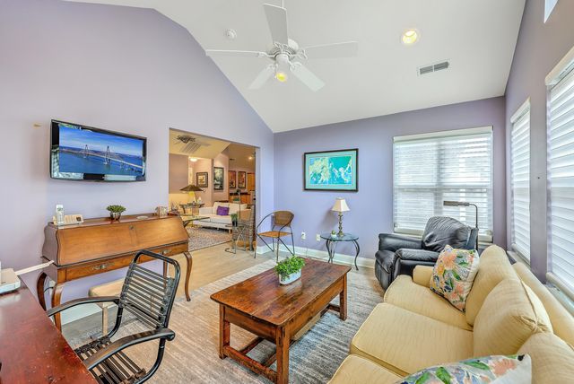 8800 Dorchester Road 3602, North Charleston, SC 29420