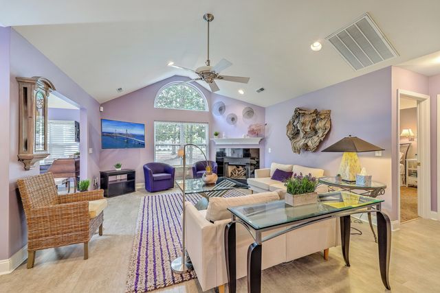 8800 Dorchester Road 3602, North Charleston, SC 29420