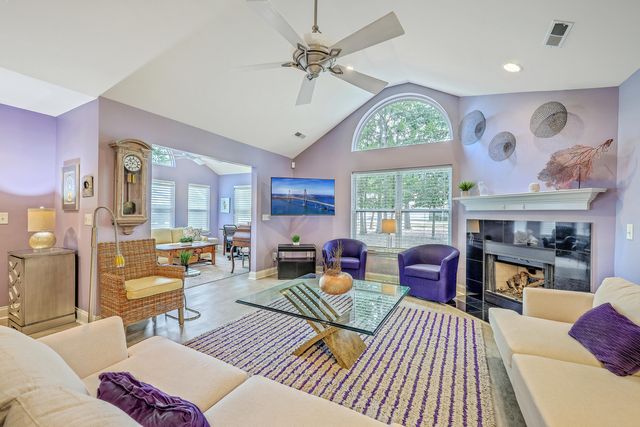 8800 Dorchester Road 3602, North Charleston, SC 29420