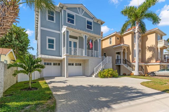 10042 GULF BOULEVARD, Treasure Island, FL 33706