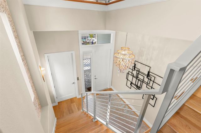 10042 GULF BOULEVARD, Treasure Island, FL 33706