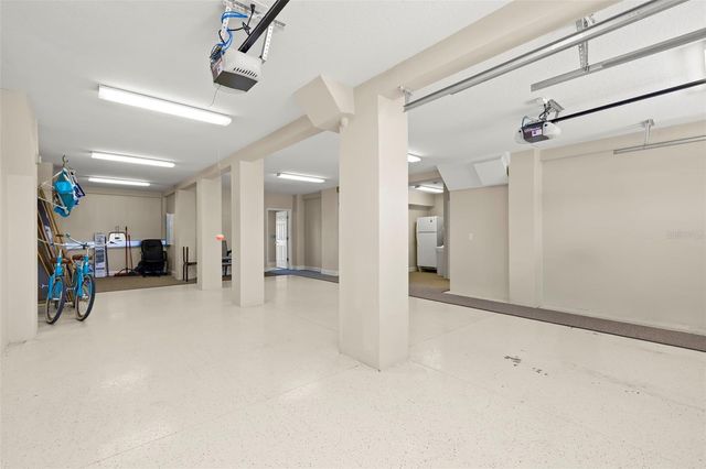 10042 GULF BOULEVARD, Treasure Island, FL 33706