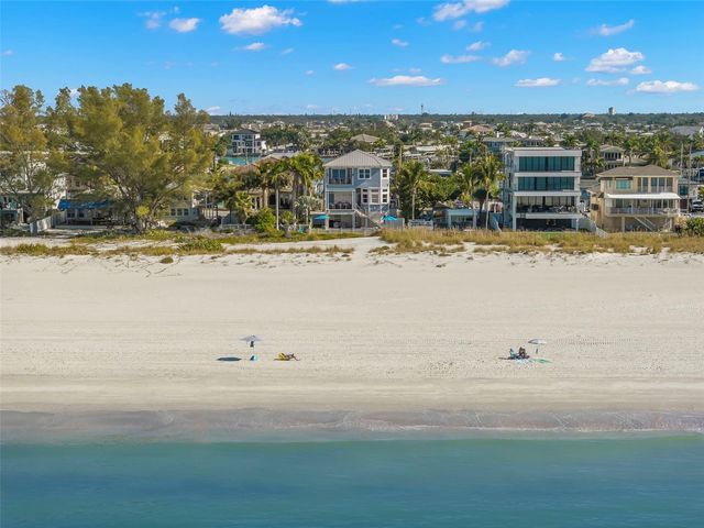 10042 GULF BOULEVARD, Treasure Island, FL 33706