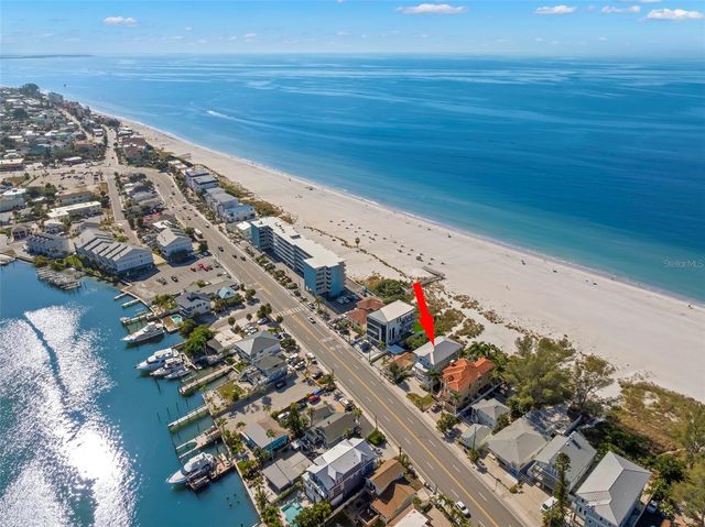 10042 GULF BOULEVARD, Treasure Island, FL 33706