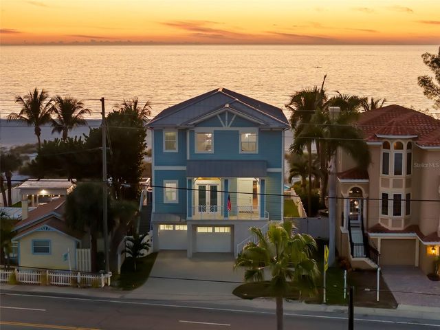 10042 GULF BOULEVARD, Treasure Island, FL 33706