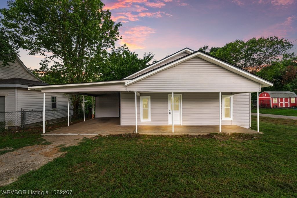 49 W Gary Street, Greenwood, AR 72936