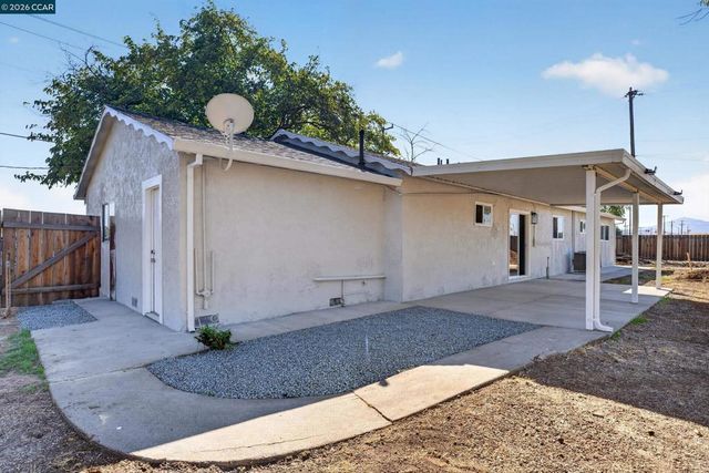 23273 Marsh Creek Rd, Brentwood, CA 94513