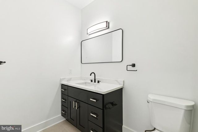 2919 LAWRENCE DR, Falls Church, VA 22042