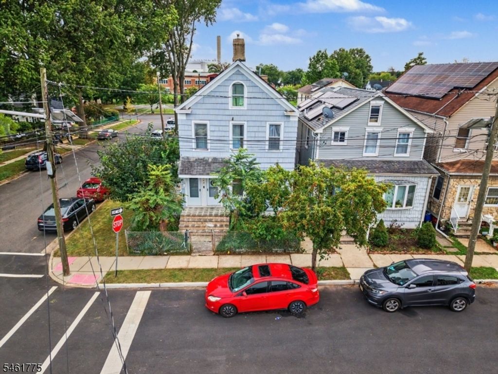 349 Lafayette St, Rahway City, NJ 07065 — photo 2