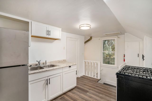 3116 Whittier Drive, Kalamazoo City, MI 49001
