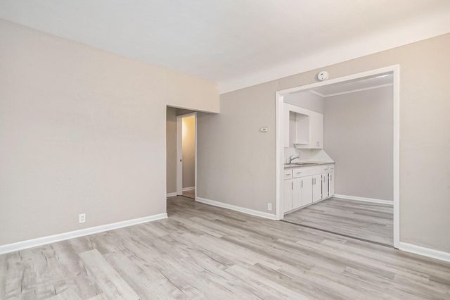 3116 Whittier Drive, Kalamazoo City, MI 49001
