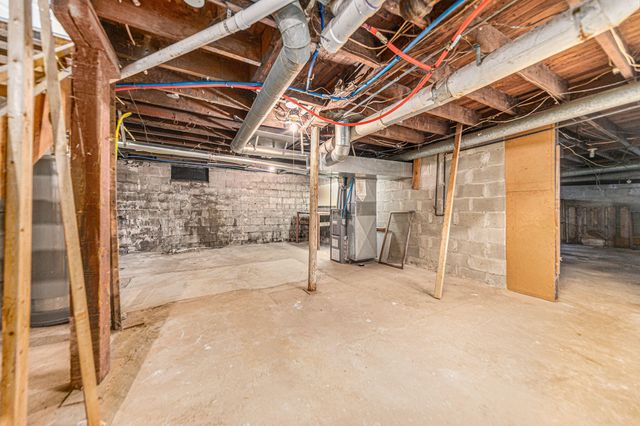 3116 Whittier Drive, Kalamazoo City, MI 49001