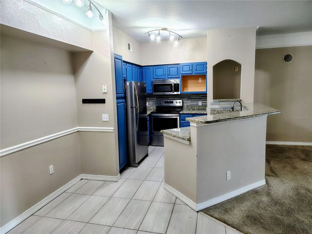 3315 PARKCHESTER SQUARE BOULEVARD 206, Orlando, FL 32835