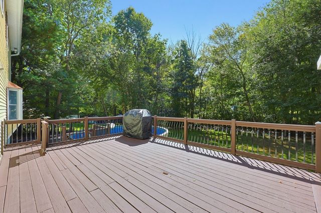 5 Chausse Dr, Methuen, MA 01844