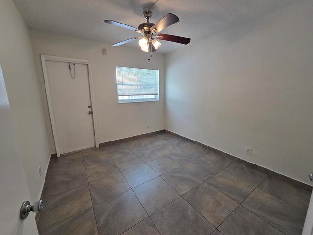 720 NE 2nd Street 2, Fort Lauderdale, FL 33301