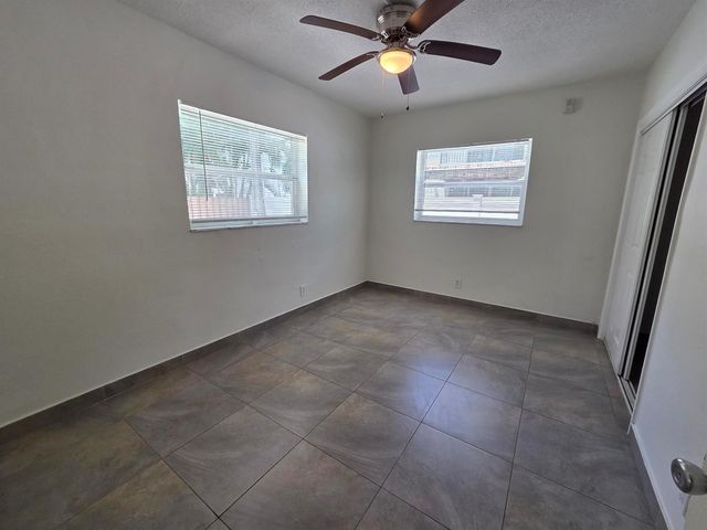 720 NE 2nd Street 2, Fort Lauderdale, FL 33301