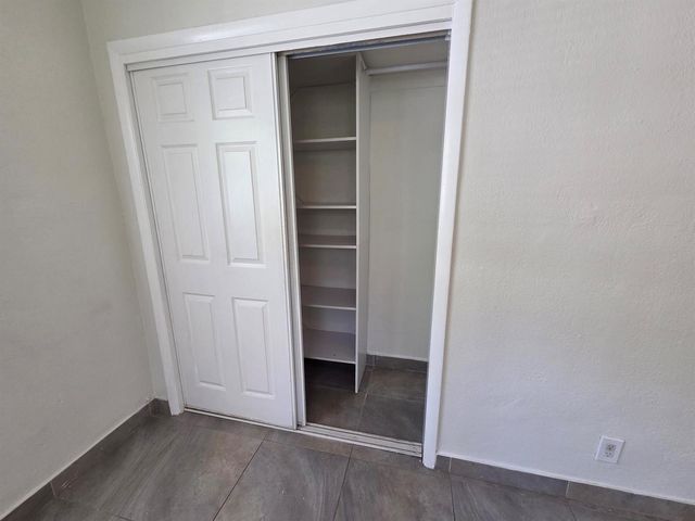 720 NE 2nd Street 2, Fort Lauderdale, FL 33301