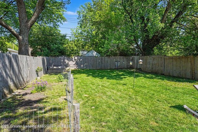 568 Lexington Avenue, East Lansing, MI 48823