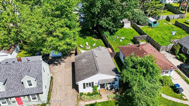 568 Lexington Avenue, East Lansing, MI 48823