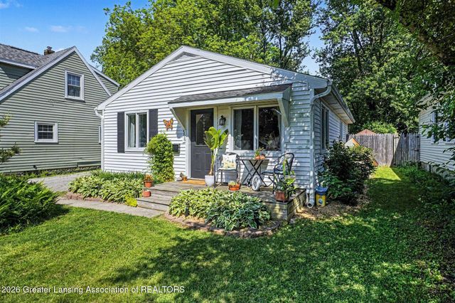 568 Lexington Avenue, East Lansing, MI 48823