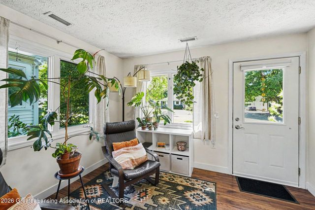 568 Lexington Avenue, East Lansing, MI 48823
