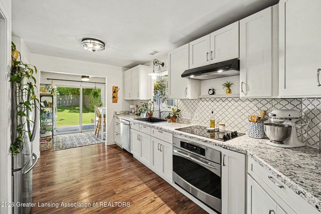 568 Lexington Avenue, East Lansing, MI 48823