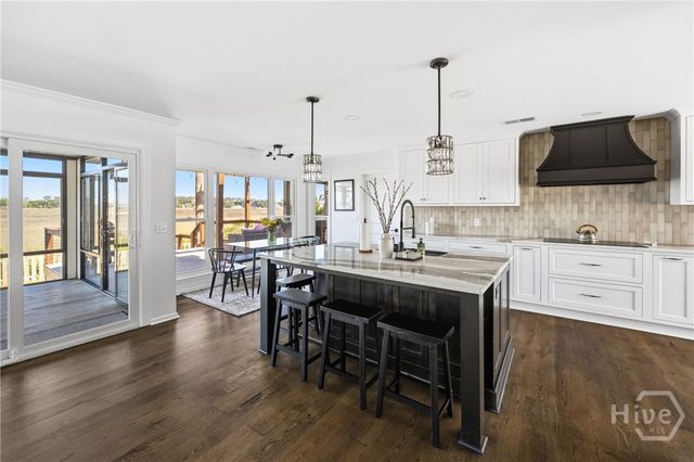 117 Crooked Wood Lane, Savannah, GA 31406