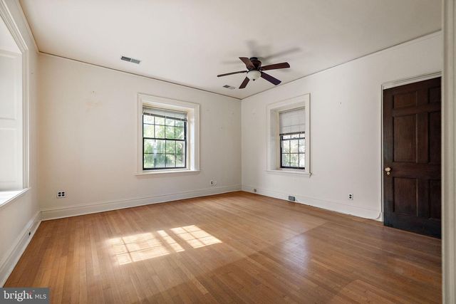 2700 PHILADELPHIA PIKE, Claymont, DE 19703