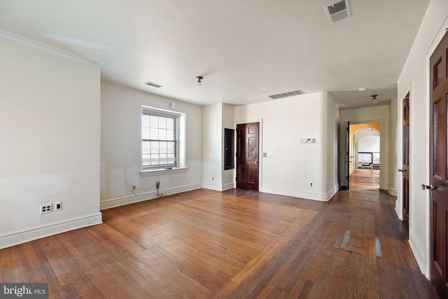 2700 PHILADELPHIA PIKE, Claymont, DE 19703