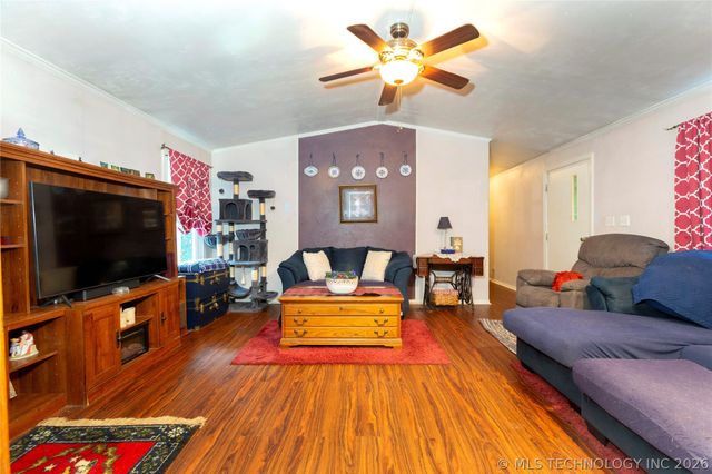 43 Homestead, Canadian, OK 74425