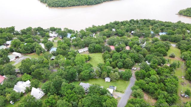 43 Homestead, Canadian, OK 74425