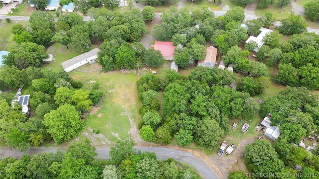 43 Homestead, Canadian, OK 74425