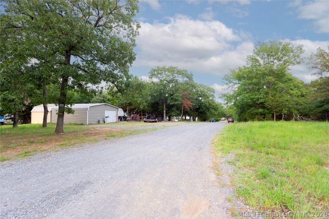 43 Homestead, Canadian, OK 74425