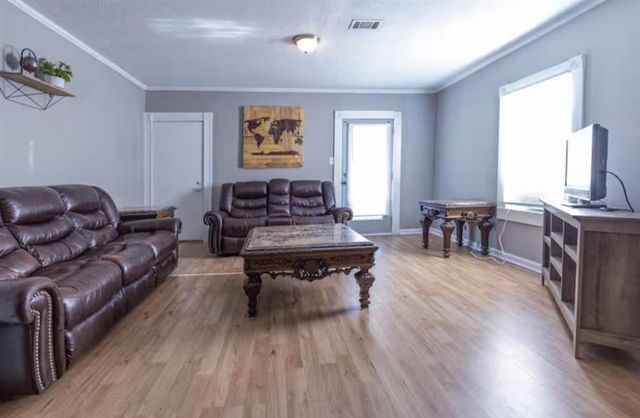 313 Napoleon Street W, Sulphur, LA 70663