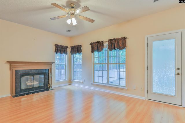 121 Pond Oak Lane, Columbia, SC 29212
