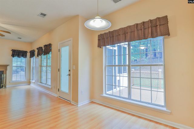 121 Pond Oak Lane, Columbia, SC 29212