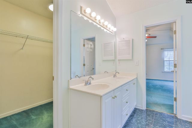 121 Pond Oak Lane, Columbia, SC 29212