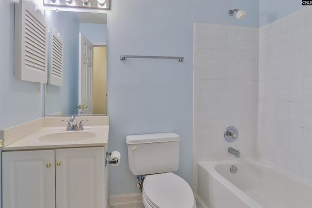 121 Pond Oak Lane, Columbia, SC 29212