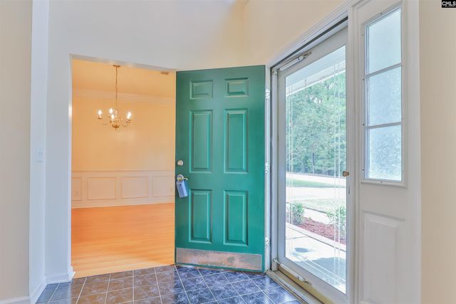 121 Pond Oak Lane, Columbia, SC 29212