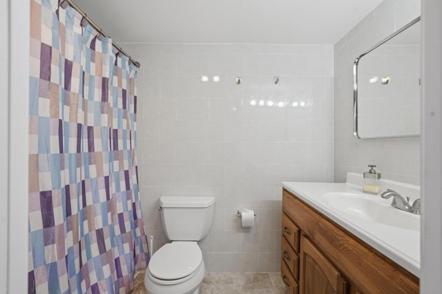 2801 N Palm Aire Drive 402, Pompano Beach, FL 33069